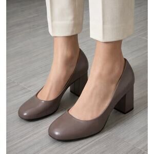 Women's gray Block Heel Shoes size 8.5